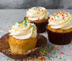 Happy Birthday Vanilla Cupcake