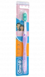 Oral-B 1 2 3 Delicate White Medium Toothbrush (40 Bristles)