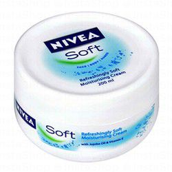 Nivea Soft Moisturizing Cream