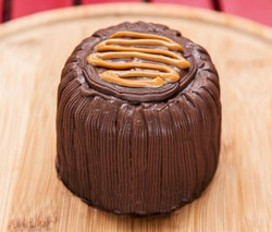 Mini Milk Chocolate Cake