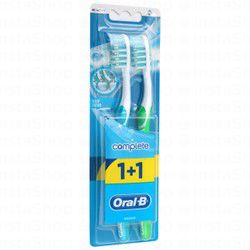 Oral-B Complete Deep Clean Medium Toothbrush (40 Bristles)