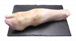 Fresh Beef Whole Feet Local (Kaware', 1 Piece)
