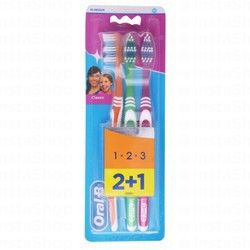 Oral-B Classic Medium Toothbrush