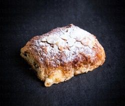 Chocolate &amp; Almond Croissant