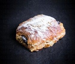 Pistachio &amp; Chocolate Croissant